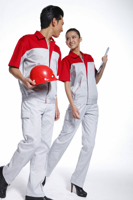 工作服定做應(yīng)該考慮什么因素？具體流程有哪些?